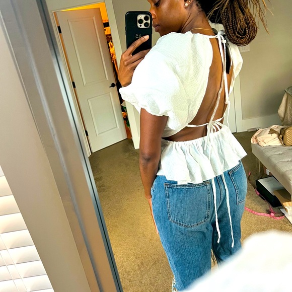 Nasty Gal Tops - White open back balloon sleeve blouse ❌ SOLD